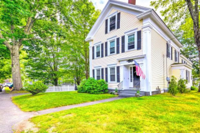 Kennebunk Apartment with Local Beach Access!